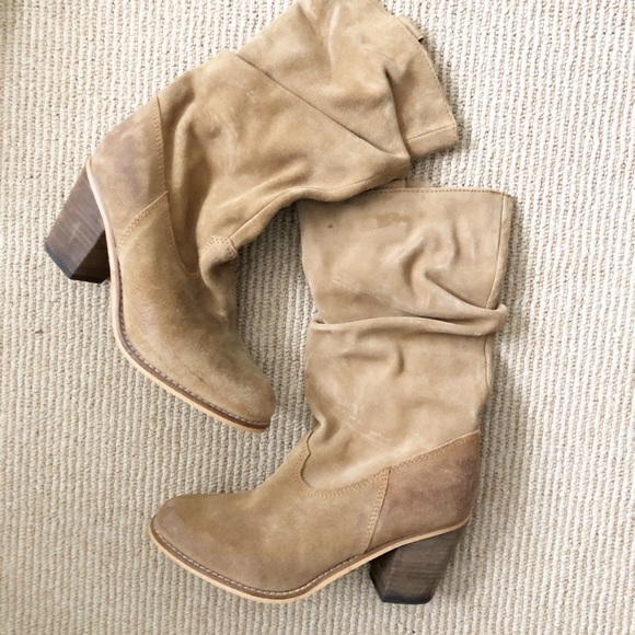 Crown Vintage suede boots